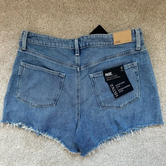 NWT Paige ‘Noella’ Relaxed Cut Off Shorts - Picture 2 of 2